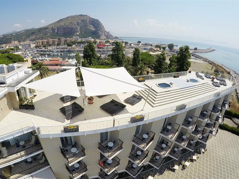 Grand Hotel L'Approdo Terracina Εξωτερικό φωτογραφία